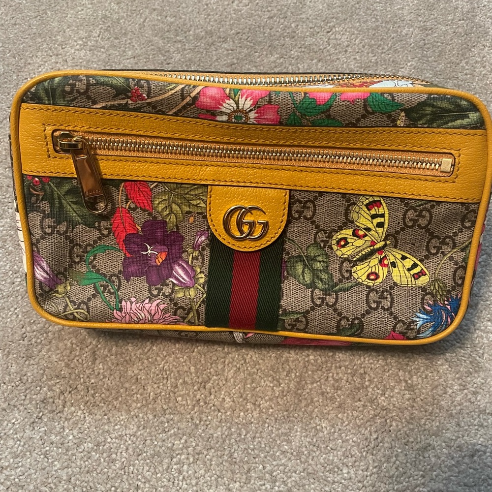 Gucci flora yellow belt bag